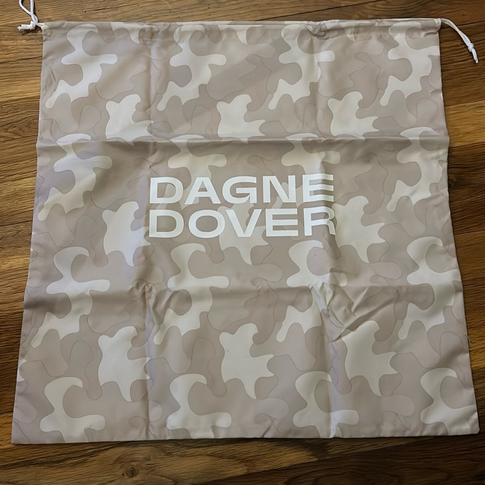Dagne Dover Dustbag